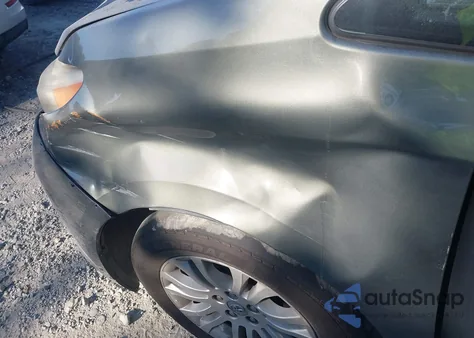 2011 Toyota Sienna Xle V6 from USA, damaged, VIN 5TDYK3DC8BS128232